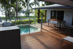 Banfields Retreat, Mission Beach